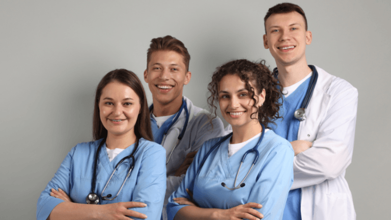 Atendimento de excelência em todo lugar: Qualidade e padronização que atravessam regiões Instituto IBDSocial explora como a excelência no atendimento e a padronização de qualidade podem ser aplicadas em diversas regiões.