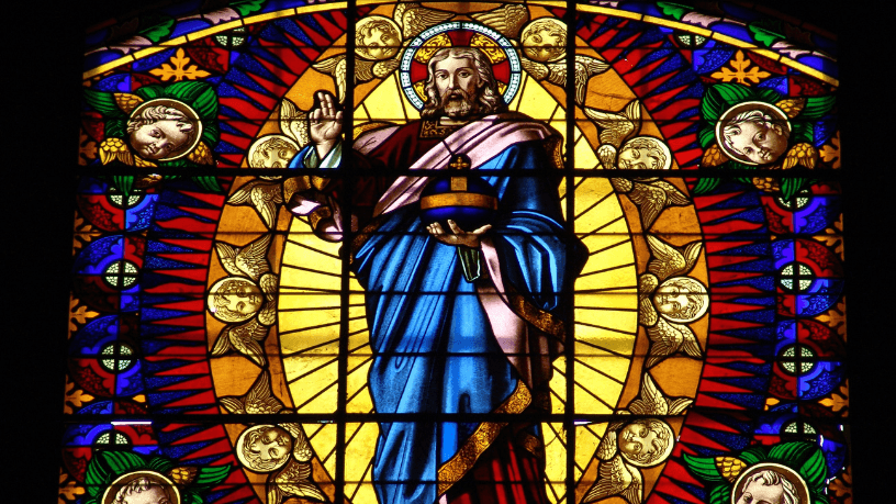 Pe. Jose Eduardo Oliveira e Silva destaca que o ano litúrgico educa a fé ao ordenar o tempo segundo o mistério cristão.