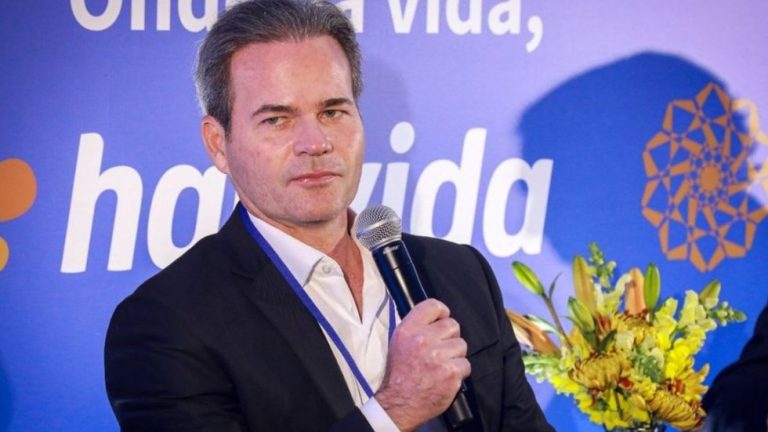 Sinal de confiança no comando impulsiona forte alta da Hapvida na Bolsa